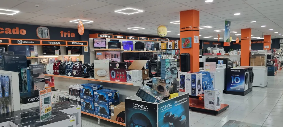 Exposición de electrodomésticos en Centrogar Fuerteventura